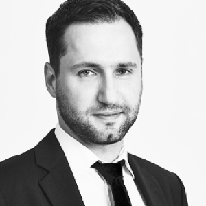 Erik Ahrens_01_300px